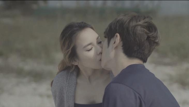 phim sex mỹ cha con Bố chồng dâm đãng và cô con dâu ngoan ngoãn